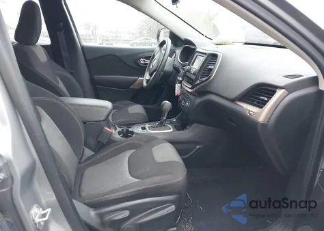 2017 Jeep Cherokee Sport 4X4 из США, поврежденный, VIN 1C4PJMAB5HW666153